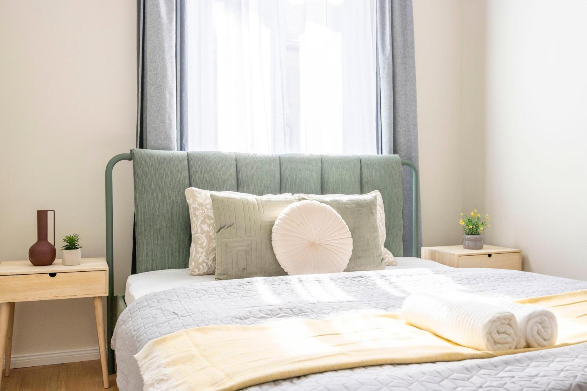 Deluxe Izabella Center With 4bedrm, 3bathrm Budapešť